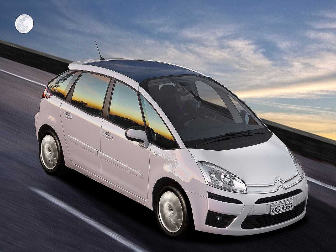 Citroën C4 Picasso La Luna ou um Peugeot 3008 Griffe THP