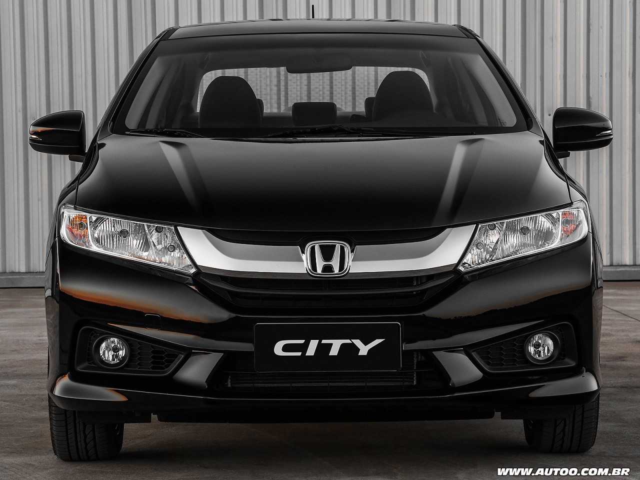 Compra com isenção: entre Honda Fit e City e Jeep Renegade
