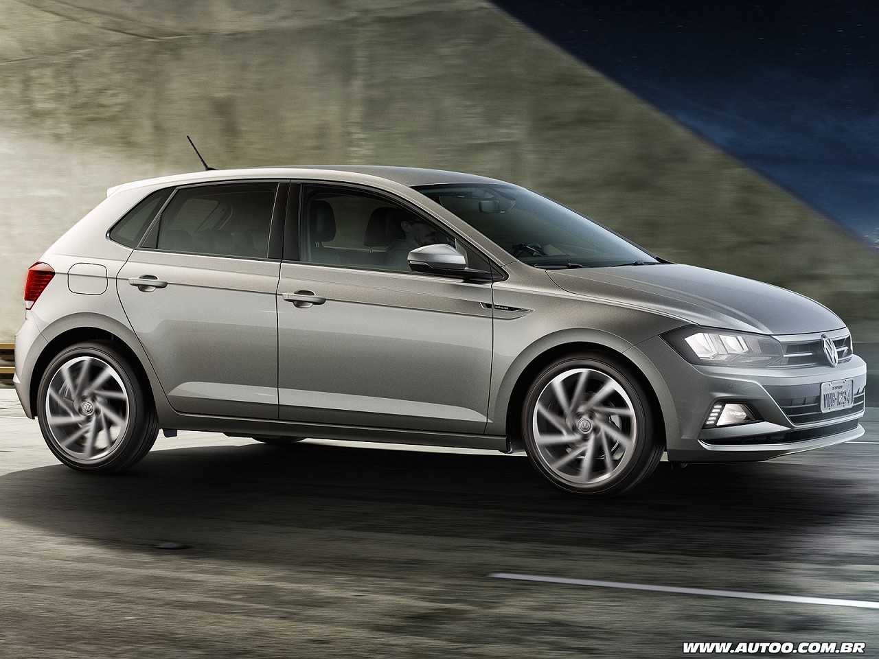 Compra PCD: um Hyundai Creta 2018 ou um VW Polo Comfortline completo?