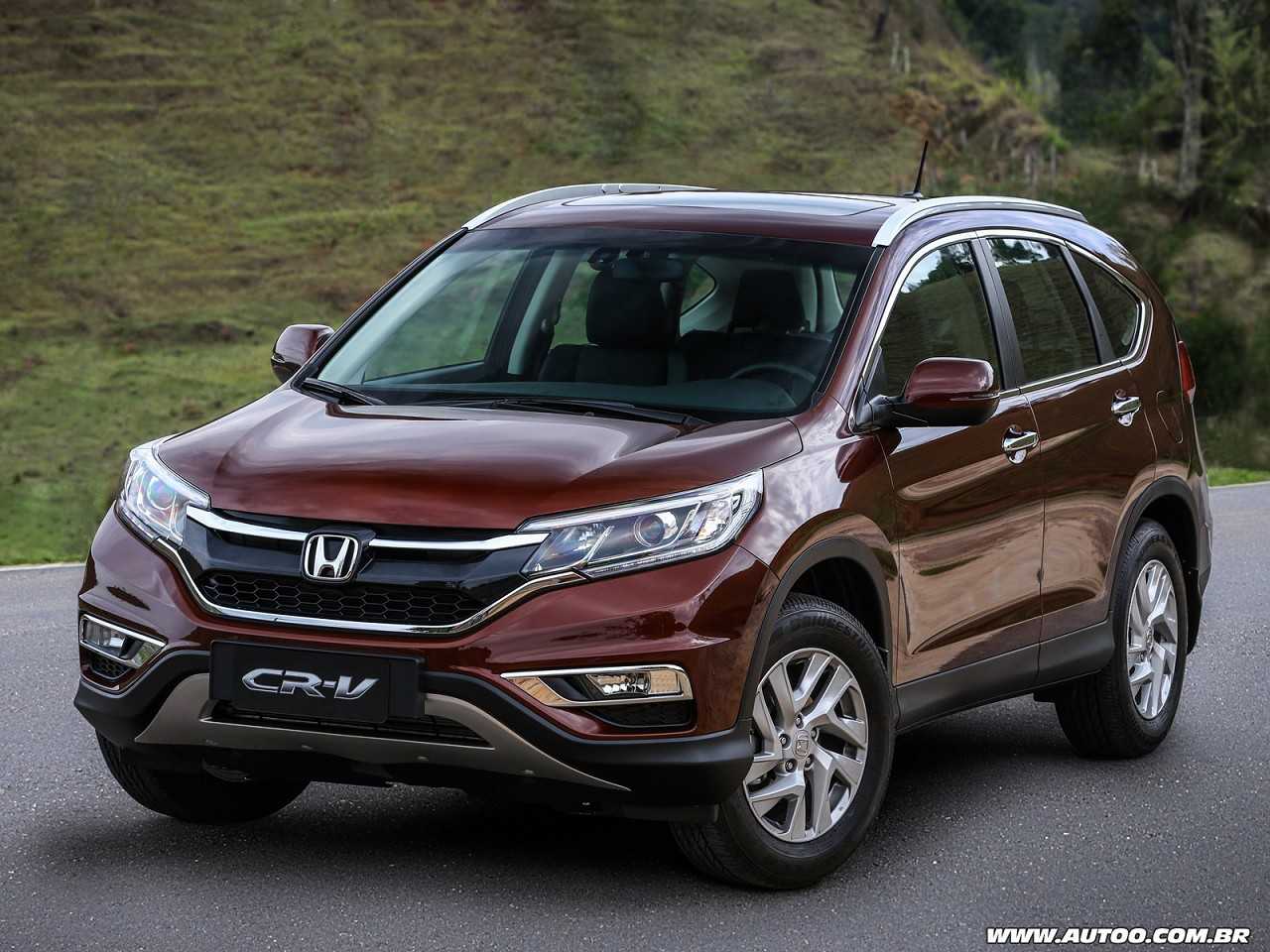 Entre dois Honda: espero o HR-V ou compro um CR-V usado?