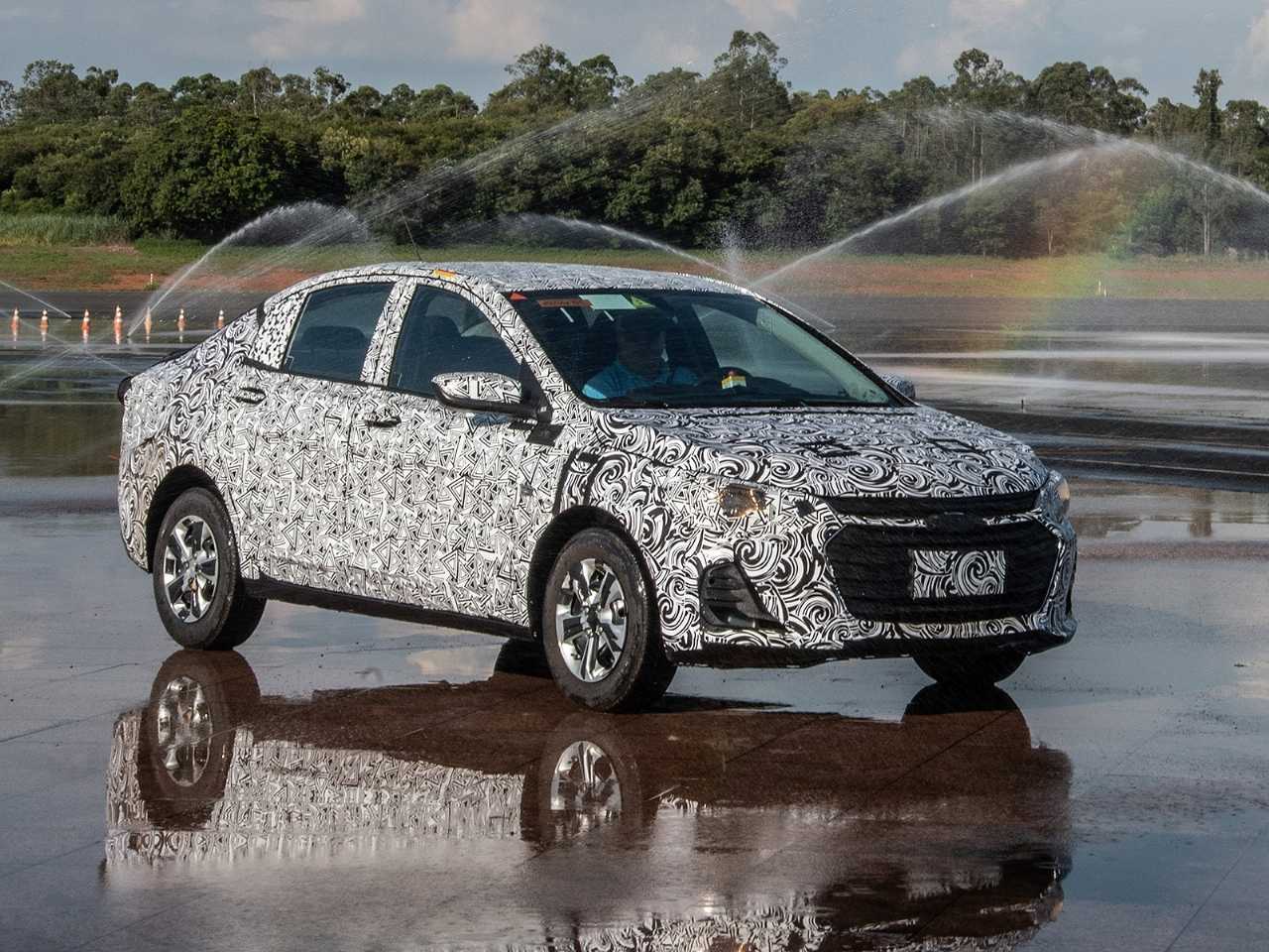 Nissan Kicks, VW Virtus ou aguardar o inédito Chevrolet Onix Sedan?