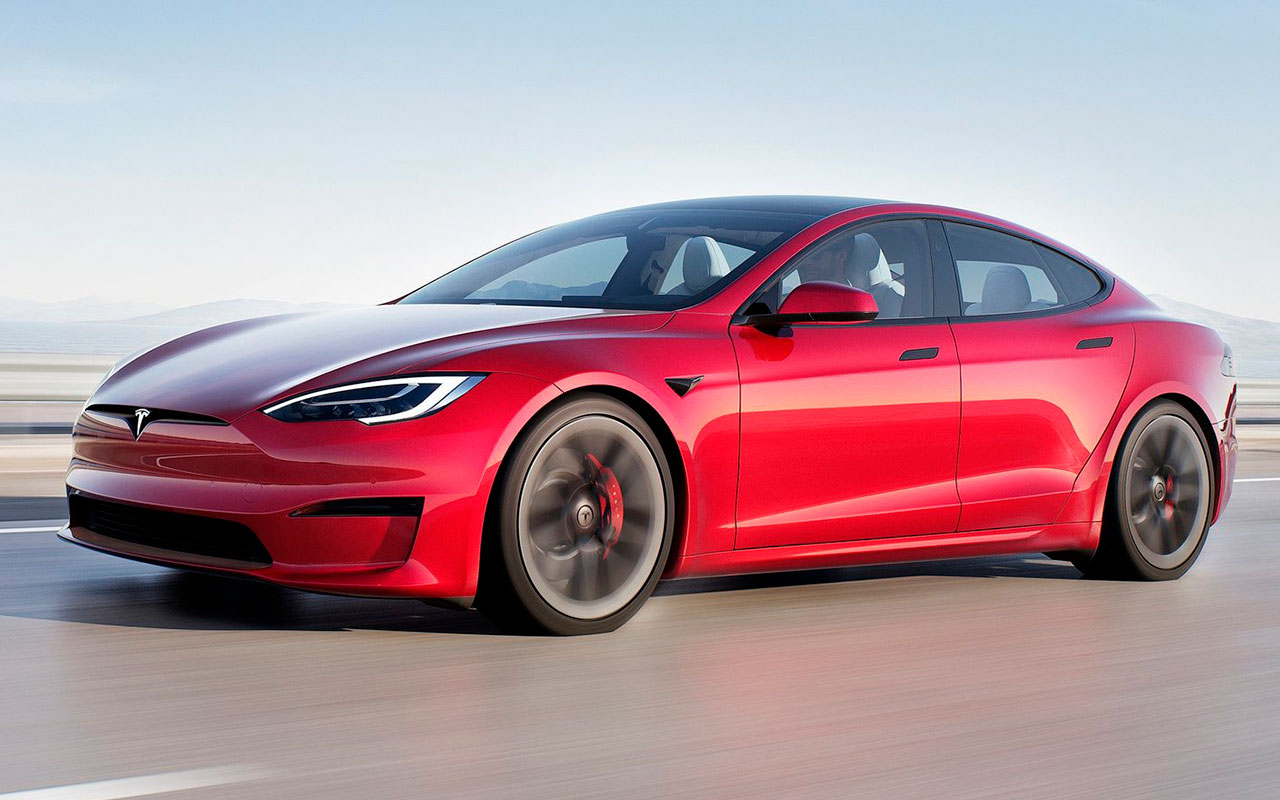 Automóveis da Tesla em imagem oficial de divulgação