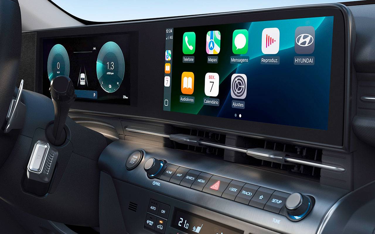 Painel e central multimídia do Hyundai Kona Hybrid