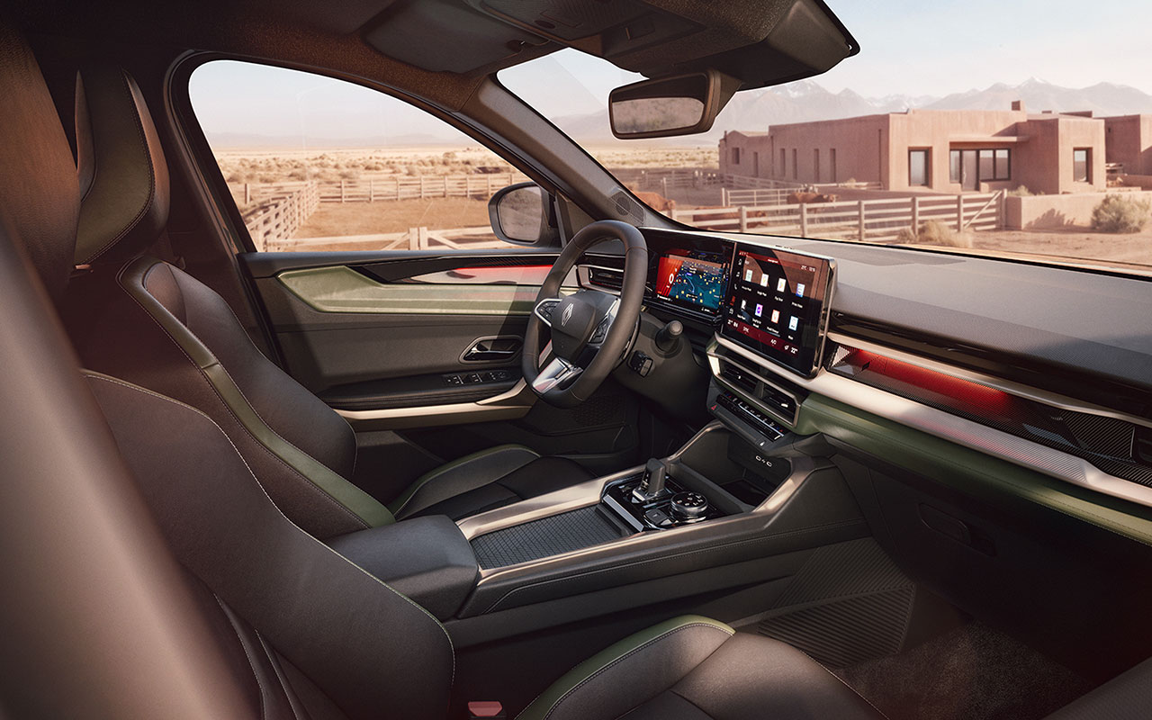 Interior da Renault Niagara com painel digital, central multimídia e console central