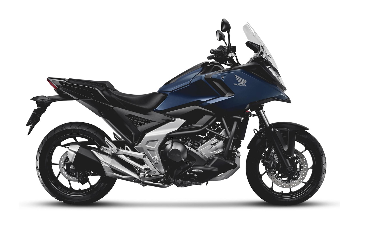 Honda NC750X DCT 2027 azul vista de lado