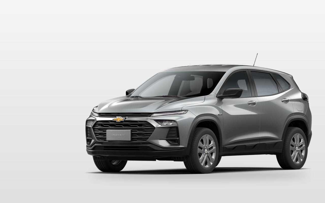 Imagem digital oficial do Chevrolet Tracker AT prata em três-quartos dianteiros